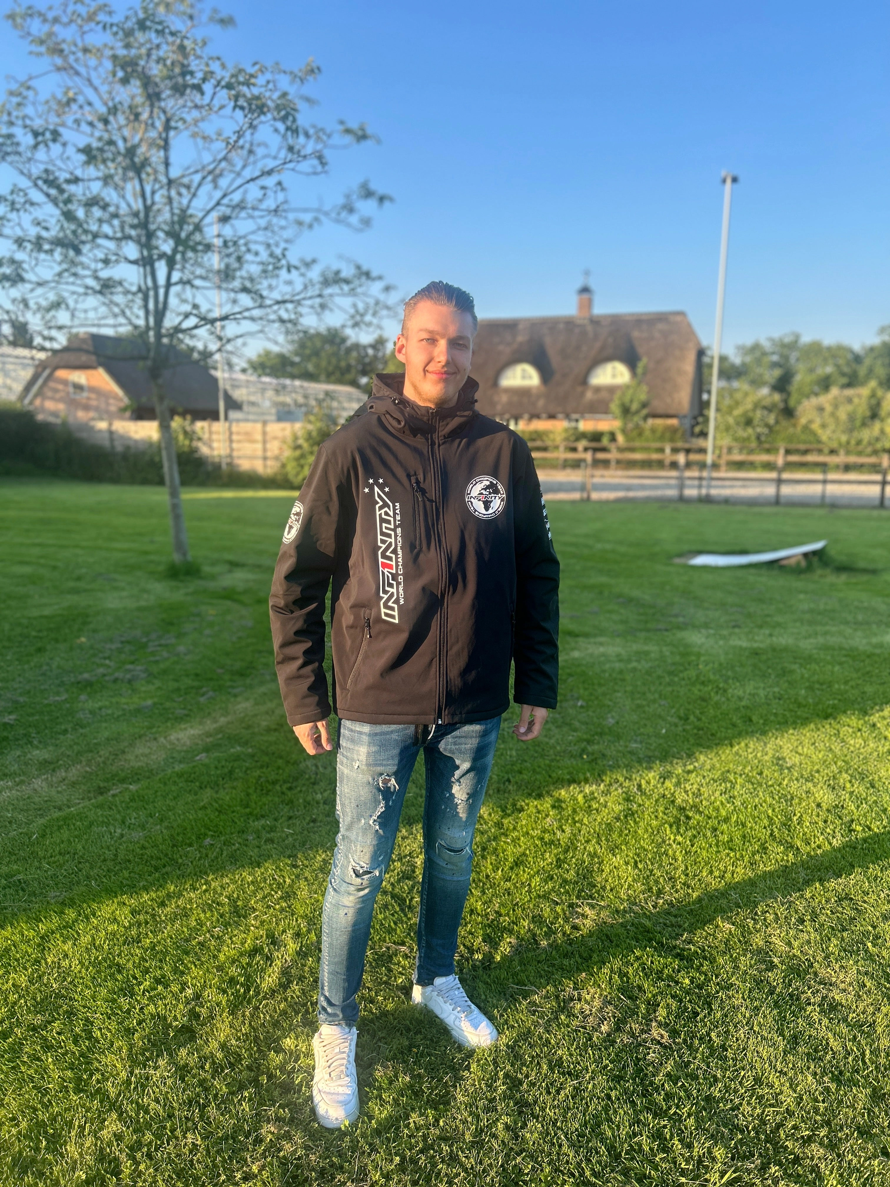 Cozy Team Jacket XXL Stay Warm & Look Sharp